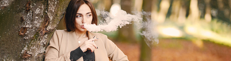 ニコチン入りリキッドの有害性は紙タバコの95%少ない